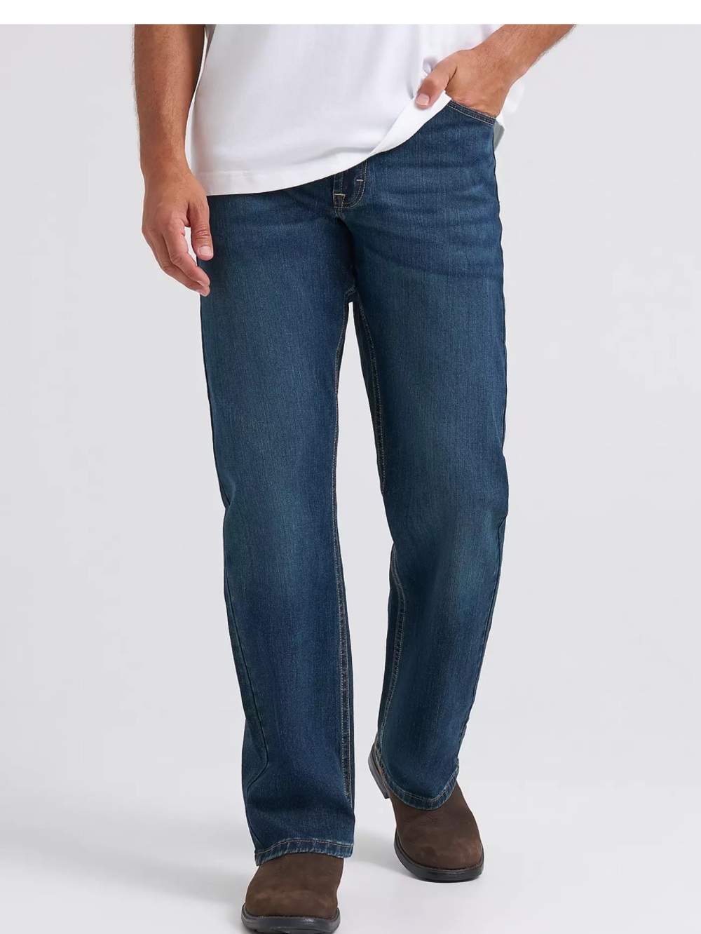 30x32 Wrangler Men’s Relaxed Fit Bootcut Jeans Medium Dark Wash